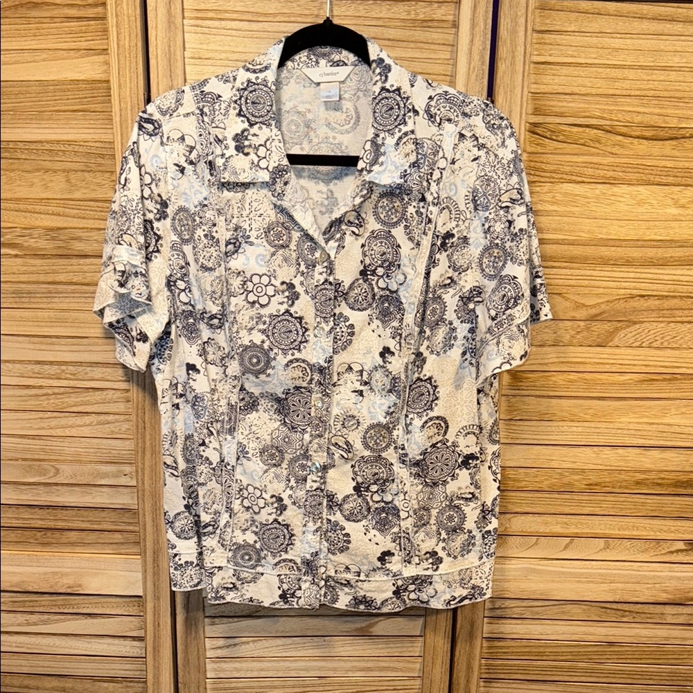 Cj Banks  Floral Pattern Shirt - Cream and Gray Button Down Short Sleeve Size 1X